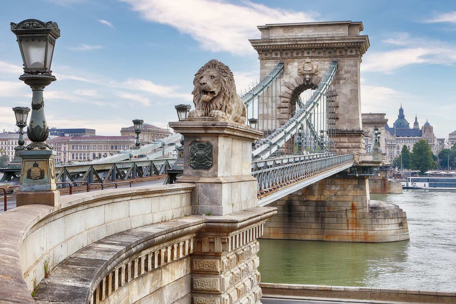 szechenyi-chain-bridge